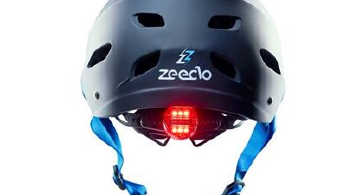 Casco patinete eléctrico con luz Zeeclo