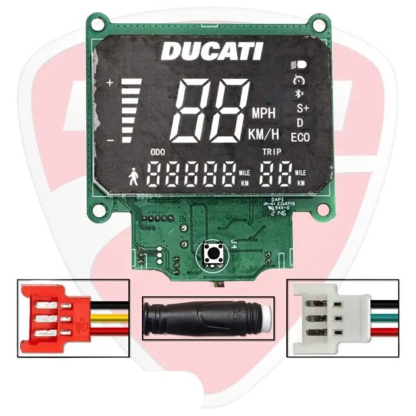 ENVÍO GRATIS en 24-48 horas para pedidos superiores a 50 euros (Península) Display compatible con patinete eléctrico Jeep Adventure. Repuesto original que muestra velocidad, batería y modos de conducción con total precisión. Contáctanos vía WhatsApp para más información. ¿Tienes alguna pregunta? ¡No dudes en contactarnos por WhatsApp! Display original para patinete eléctrico Ducati Pro-II Evo